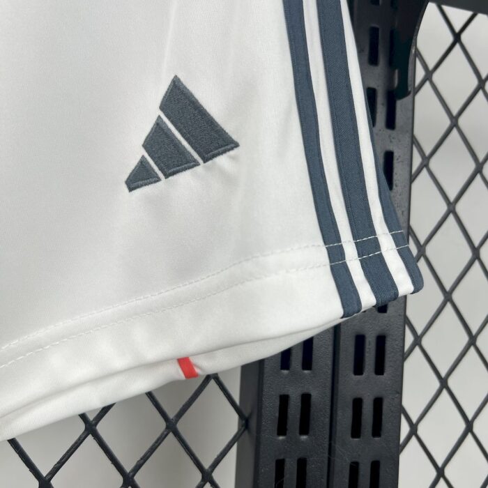 Mens Bayern Munich 2025/26 Away Shorts 2