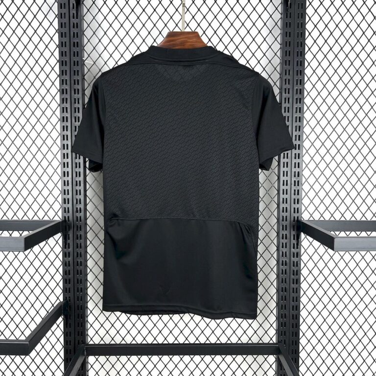 Mens Liverpool 2025/26 Black Jersey 1