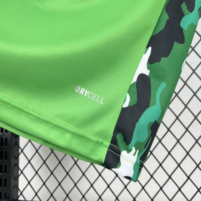 Mens Borussia Mönchengladbach 2025/26 Away Jersey 4