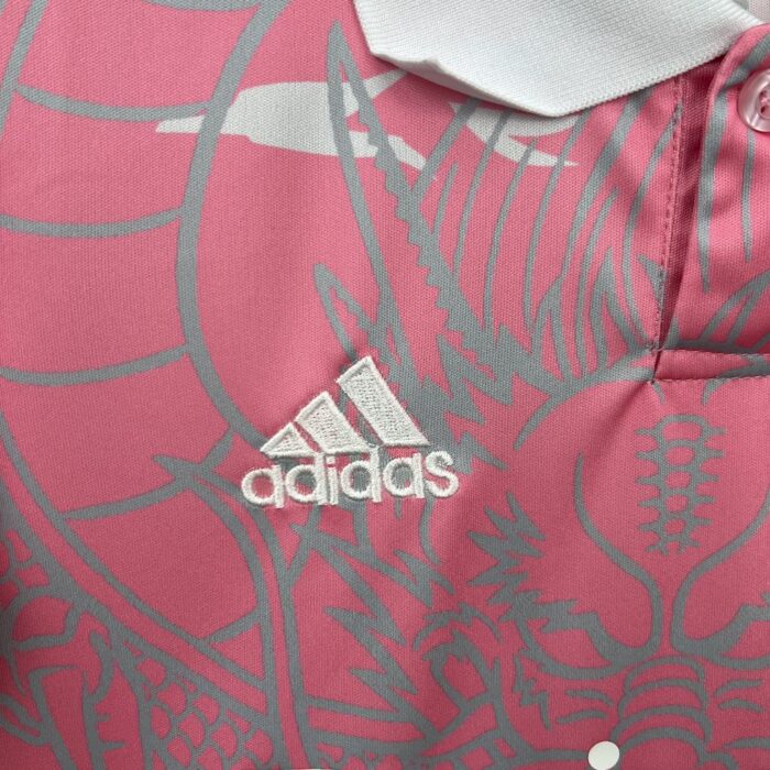 Kids Real Madrid 2023/24 Pink Dragon Kit 8