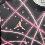 Mens Paris Saint-Germain 2025/26 Pre-Match Jersey 5