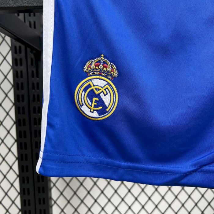 Kids Real Madrid 2025/26 Third Kit 3