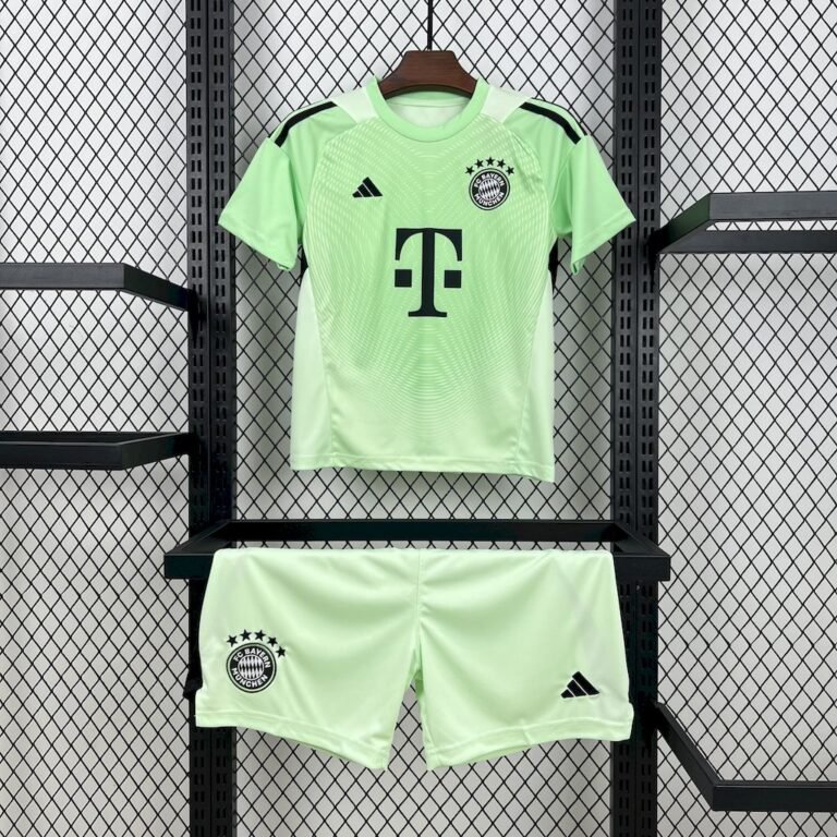 Kids Bayern Munich 2025/26 Goalkeeper Kit