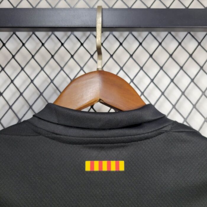 Kids Barcelona 2024/25 Travis Scott Edition Away Kit 2