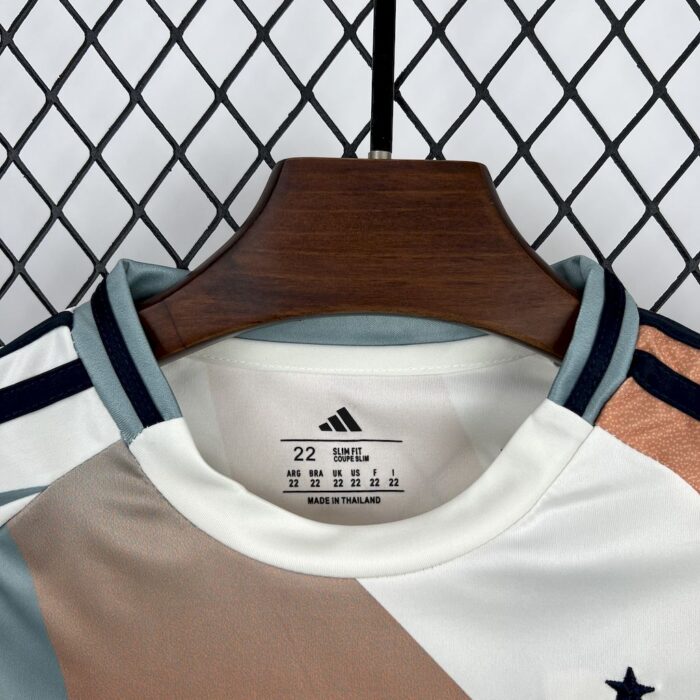Kids Spain 2025/26 Away Kit 9