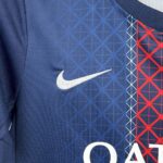Kids Paris Saint-Germain 2025/26 Home Kit 8