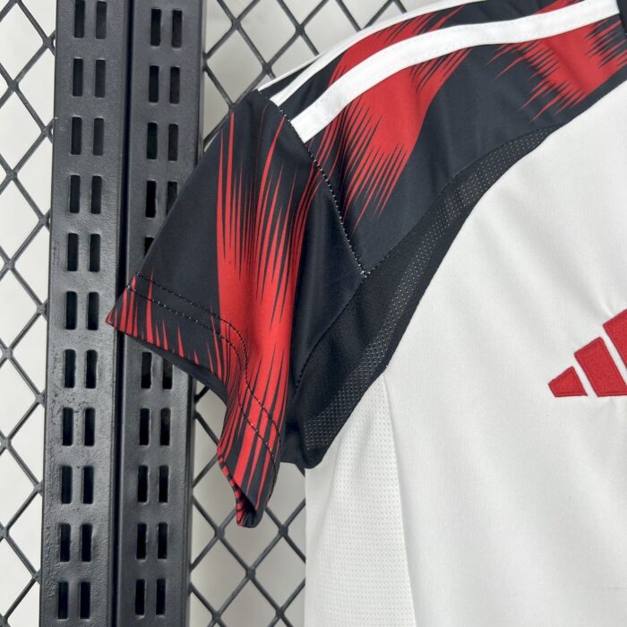 Womens Flamengo 2025/26 Away Jersey 3