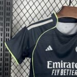 Kids Real Madrid 2025/26 Away Kit 4
