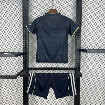 Kids Real Madrid 2025/26 Away Kit 1
