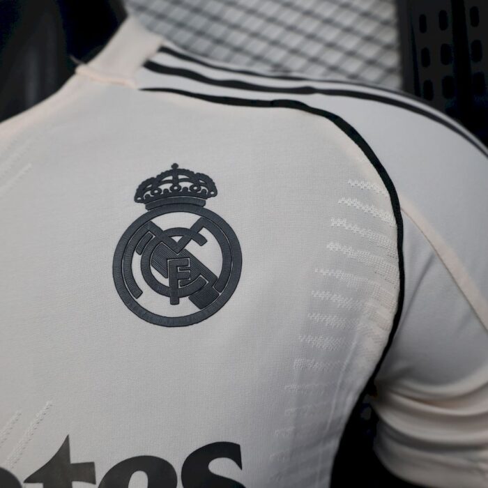 Mens Real Madrid 2024/25 Jersey Player Version 3