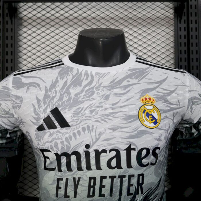 Mens Real Madrid 2025/26 Jersey Player Version 2