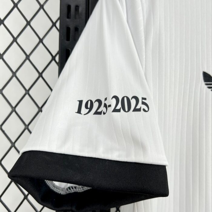 Mens Colo Colo 2025/26 Casual retro style white Jersey 3