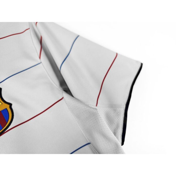 Retro Barcelona 2003/04 Away Jersey 4