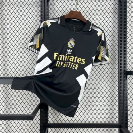 Mens Real Madrid 2025/26 Retro Jersey