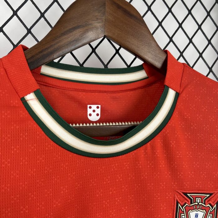 Womens Portugal 2025/26 Home Jersey 6