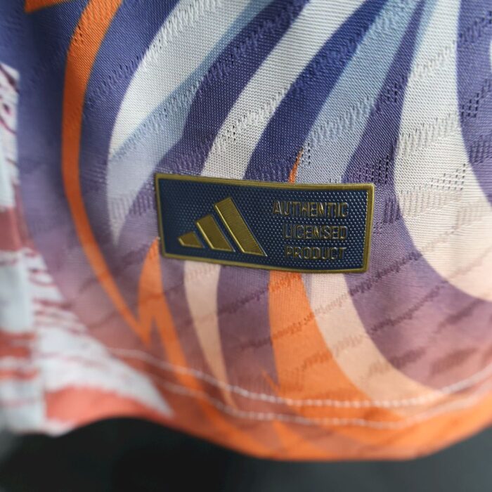 Mens Liverpool 2025/26 Grey Jersey Player Version 2
