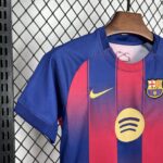 Kids Barcelona 2025/26 Home Kit 5