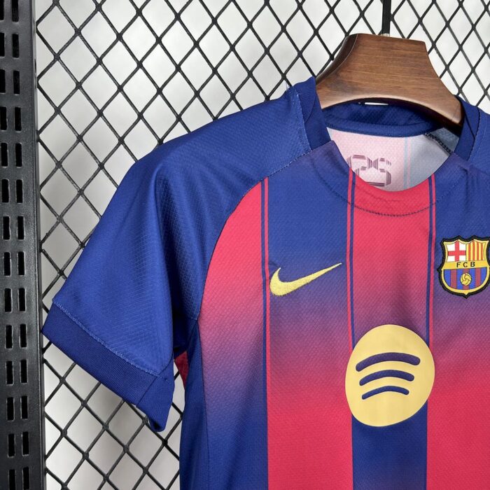 Kids Barcelona 2025/26 Home Kit 5
