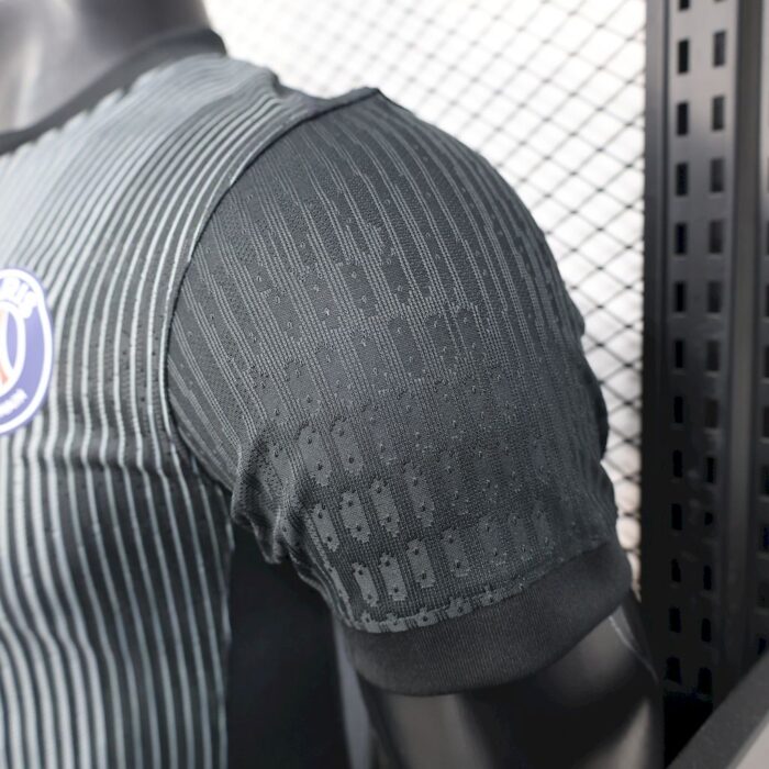Mens Paris Saint-Germain 2024/25 Goalkeeper Jersey Player Version 4