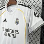 Kids Real Madrid 2025/26 Home Kit 4