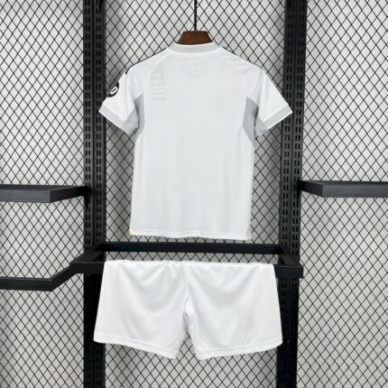 Kids Real Madrid 2025/26 Home Kit 1