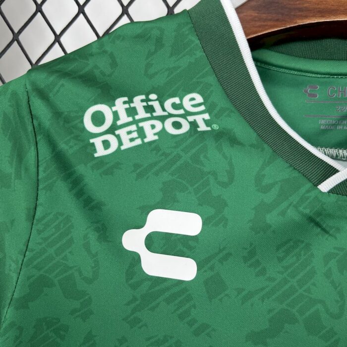 Kids Club León F.C. 2024/25 Home Kit 13