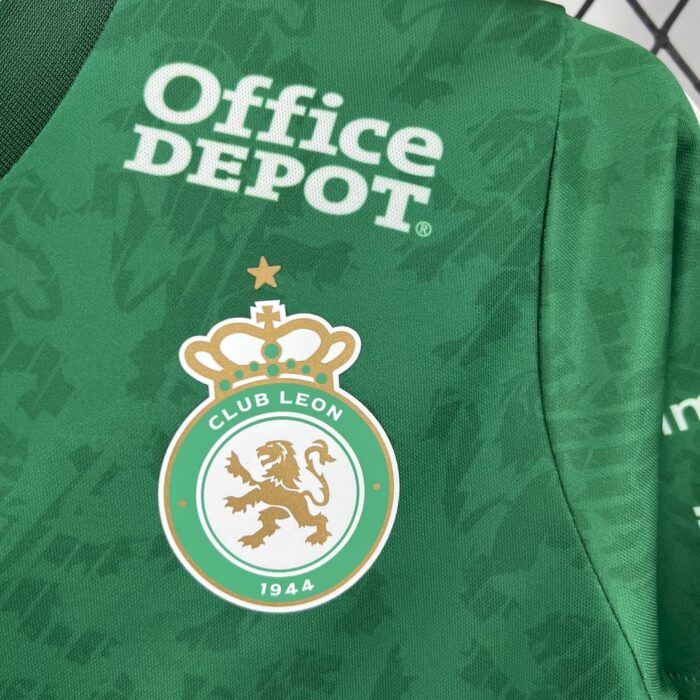 Kids Club León F.C. 2024/25 Home Kit 12