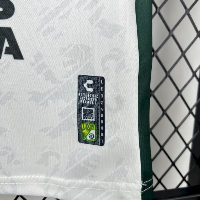 Kids Club León F.C. 2024/25 Away Kit 8