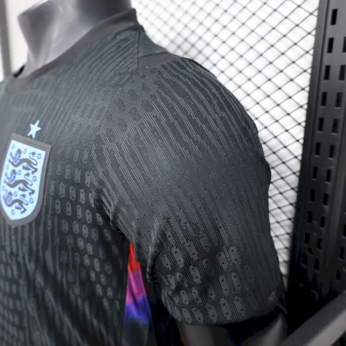 Mens England 2025/26 Away Player Version 3