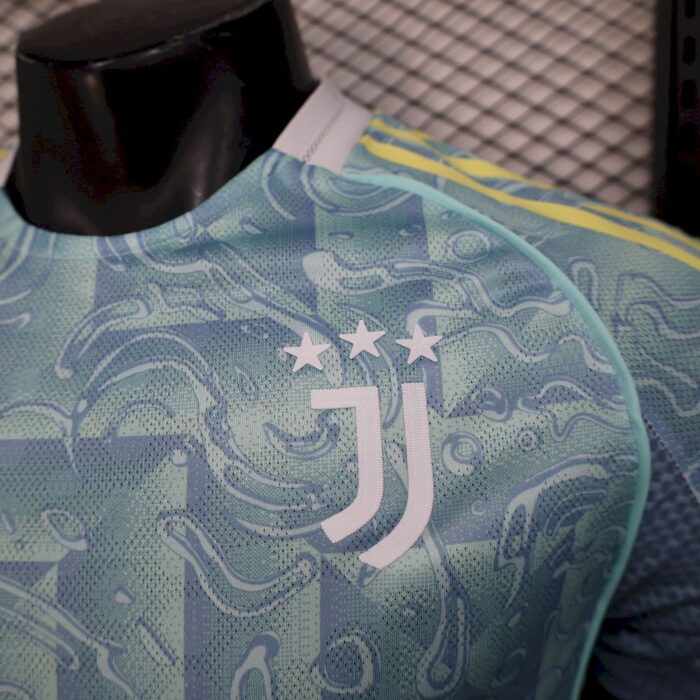 Mens Juventus 2025/26 Away Jersey Player Version 3