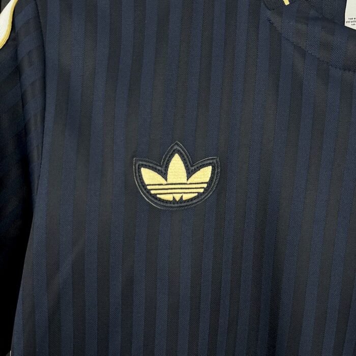 Mens Juventus 2025/26 Terrace Icons Jersey 4