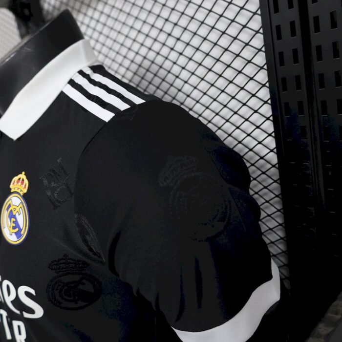Mens Real Madrid 2025/26 Black Jersey Player Version 4