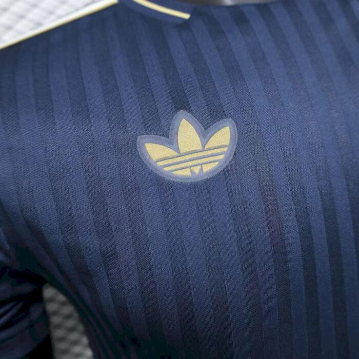 Mens Juventus 2025/26 Terrace Icons Jersey Player Version 4