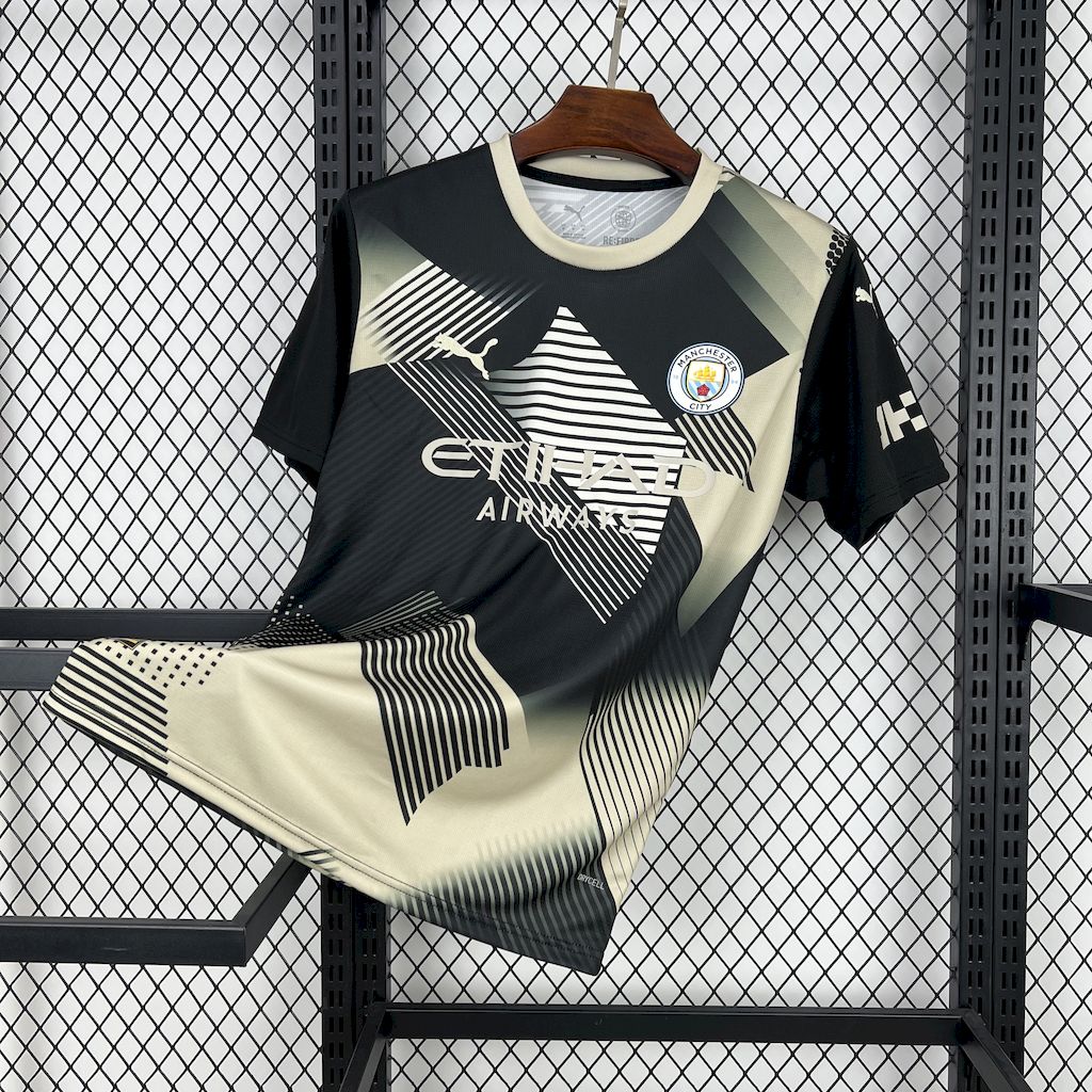 2025020609021213.jpg Mens Manchester City 2025/26 Black and yellow concept version Jersey