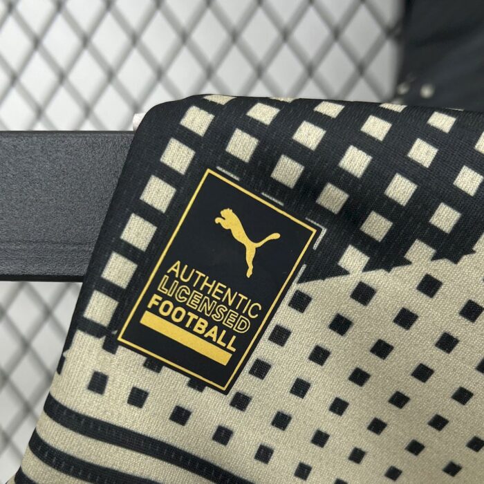 Mens Manchester City 2025/26 Black and yellow concept version Jersey 2
