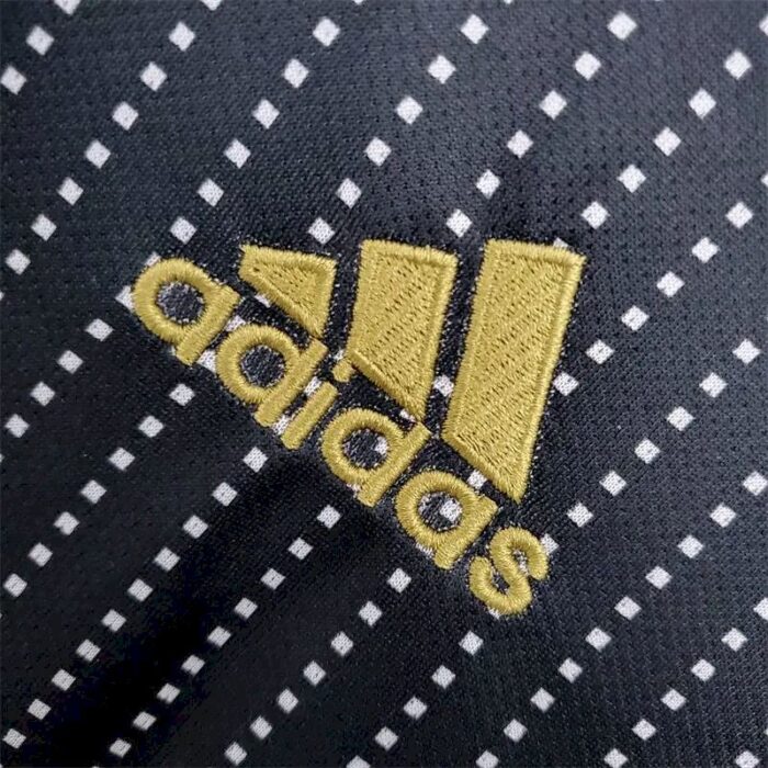 Retro Bayern Munich 2021/22 Away Jersey – view 4