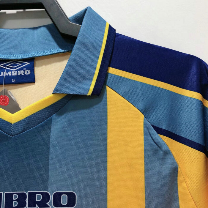 Retro Chelsea 1996/97 Away Jersey - Image 3