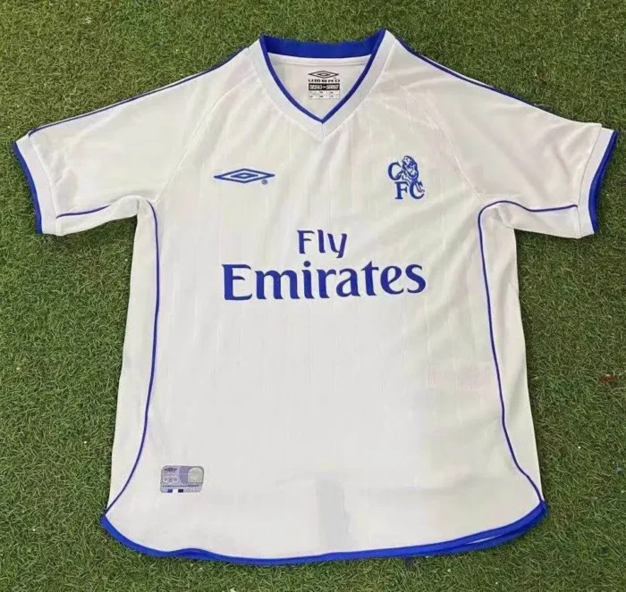 Retro Chelsea 2001/03 Away Jersey - Image 3