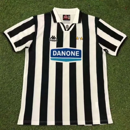 Retro Juventus 1994/95 Home Jersey