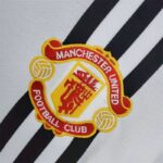 Retro Manchester United 1975/80 Away Jersey - Image 5