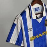 Retro Manchester United 1994/96 Away Jersey - Image 4