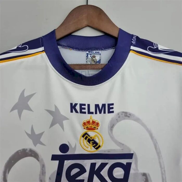 Retro Real Madrid 1997/98 Champions League 7 Champions Commemorative Jersey - Image 3