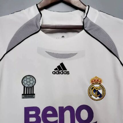 Retro Real Madrid 2006/07 Home Long Sleeve Jersey – view 2