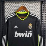 Retro Real Madrid 2010/11 Away Long Sleeve Jersey - Image 3