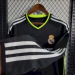 Retro Real Madrid 2010/11 Away Long Sleeve Jersey - Image 2