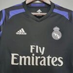 Retro Real Madrid 2015/16 Third Jersey - Image 2