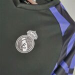 Retro Real Madrid 2015/16 Third Jersey - Image 5