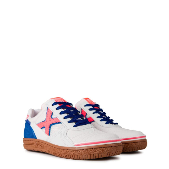 Munich Profit Junior Indoor Football Boots – Wht/Crim/Blue - Image 2