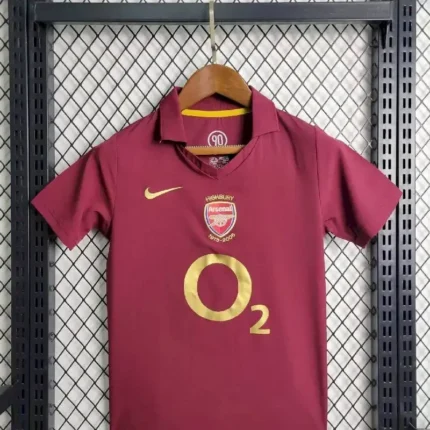Arsenal 2005/06 Home Kids Retro Jersey And Shorts