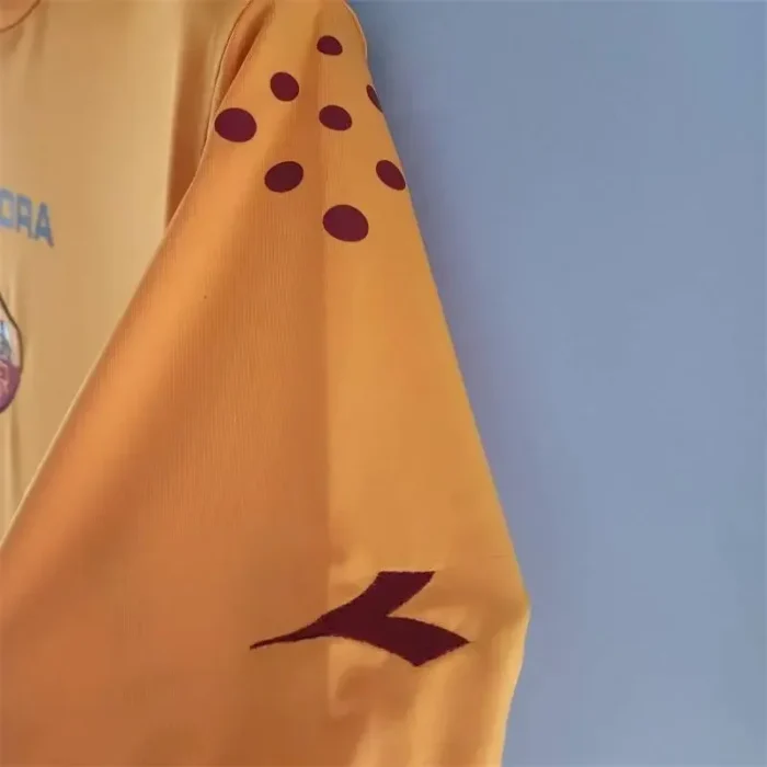AS Roma 2005/06 Home Retro Jersey
